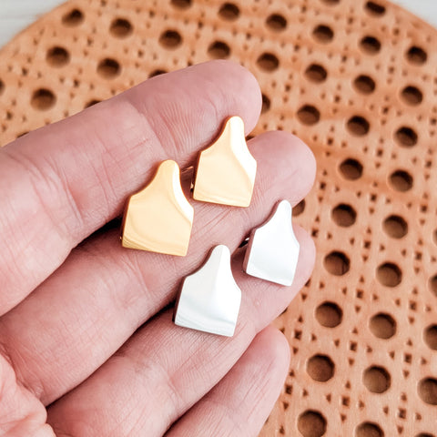 Cow Tag Studs (Silver or Gold), 1 Pair Total, Metal Blank #136