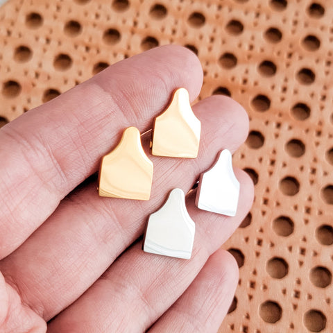 Cow Tag Studs (Silver or Gold), 1 Pair Total, Metal Blank #136