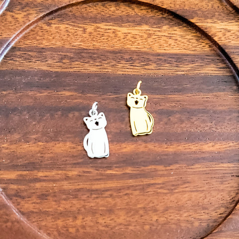 Cat Charms with Attached Jump Rings (Silver or Gold), 5 Total, Metal Blank #149