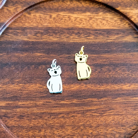 Cat Charms with Attached Jump Rings (Silver or Gold), 5 Total, Metal Blank #149