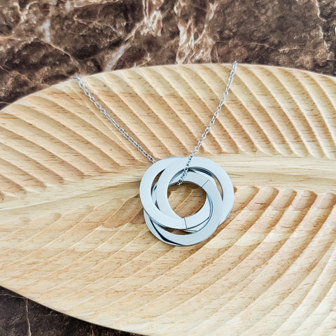 Interlocking Circle Trio Necklace (Silver), 1 Necklace Total, Metal Blank #143