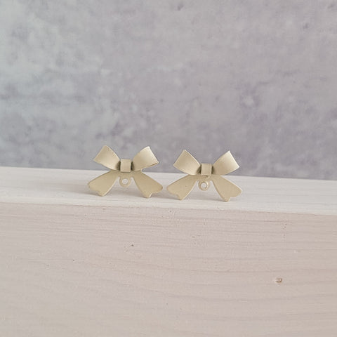 Linen Stainless Steel Bow Stud Connector, 10 Pieces, Bow #55