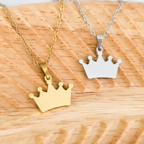 Crown Pendant Necklace (Silver or Gold), 1 Total, Metal Blank #195