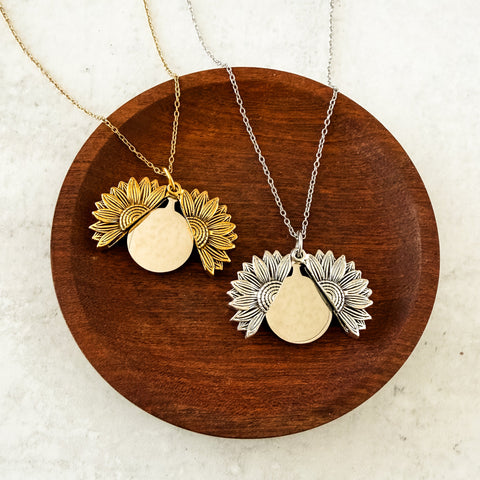Sunflower Reveal Necklace (Silver or Gold), 1 Total, Metal Blank #153