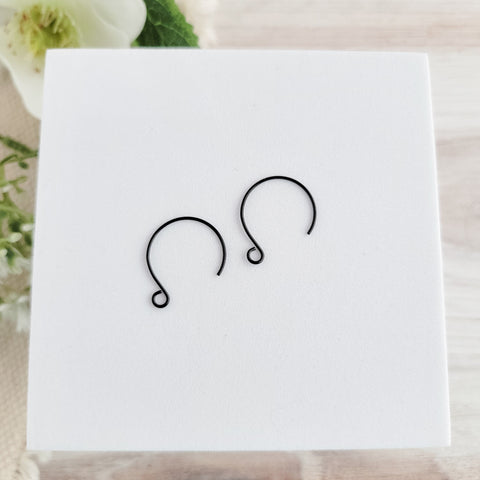 Black Stainless Steel Round Ear Wires 2.5mm Hole, 20 Pieces, Earring Hook #36