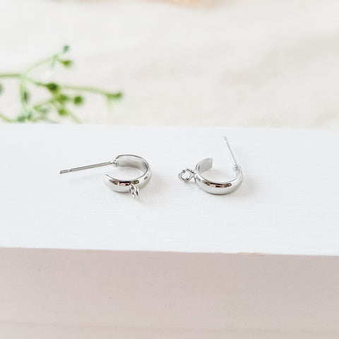 Silver Petite Half Hoop with Perpendicular Loop, 10 Pieces, Hoop #39