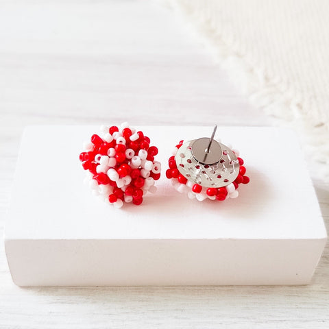 Red and White Mix 15mm Small Seed Bead Topper, 1 Pair, Seed Bead #8