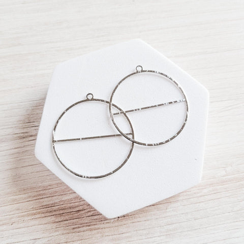Silver Split Circle 1-Hole Brushed Brass Pendant, 10 Pieces, Charm #53