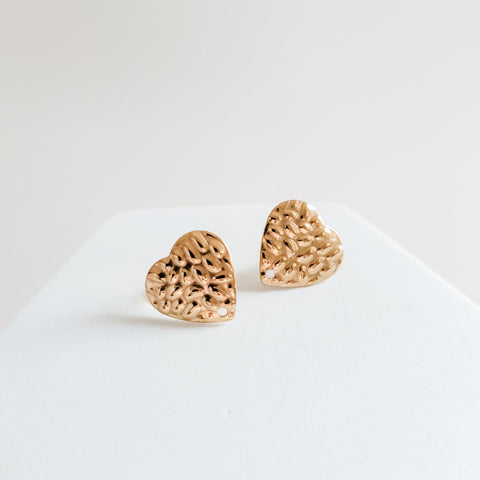 Hammered Gold Heart Stud Findings with Holes, 10 Pieces