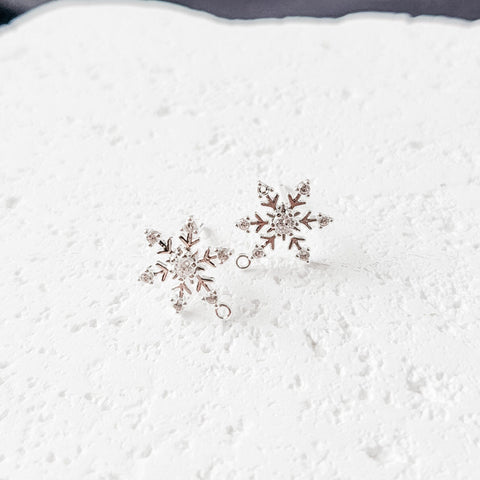 Silver Snowflake Cubic Zirconia Studs with Loops, 10 Pieces, Stud #36