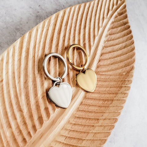 Centered Heart Keychain (Silver or Gold), 1 Piece Total, Metal Blank #38