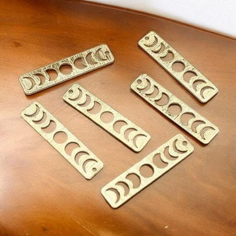 Gold Brass Moon Phase Pendant, 10 Pieces, Charm #94
