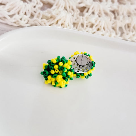 Kelly Green and Yellow Mix 15mm Small Seed Bead Topper, 1 Pair, Seed Bead #58