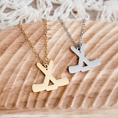 Ice Hockey Pendant Necklace (Silver or Gold), 1 Total, Metal Blank #86
