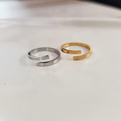 Narrow Adjustable Ring (Silver or Gold, One Size), 1 Total, Metal Blank #99