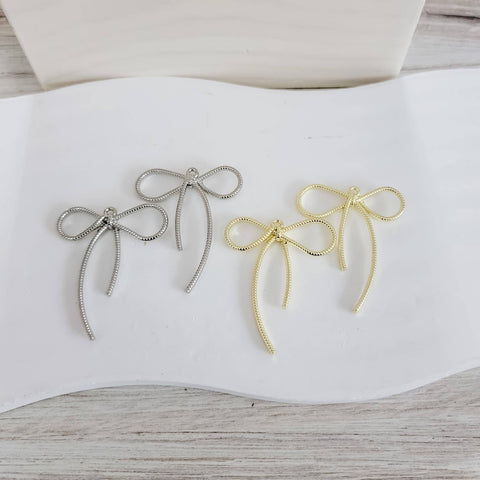 Festive Knotted Bow Pendant (Silver or Gold), 10 Pieces, Bow #82