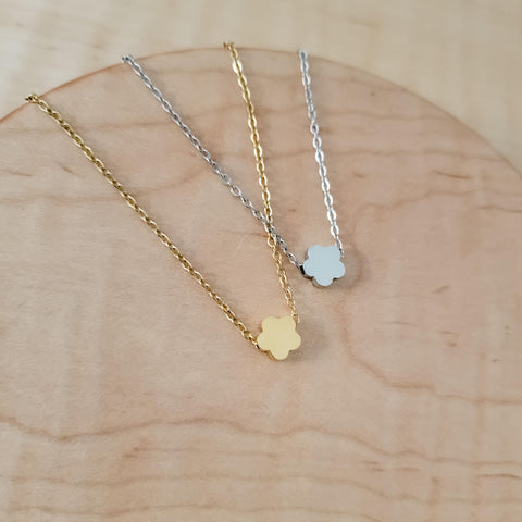 Tiny Flower Charm Necklace (Silver or Gold), 1 Total, Metal Blank #124